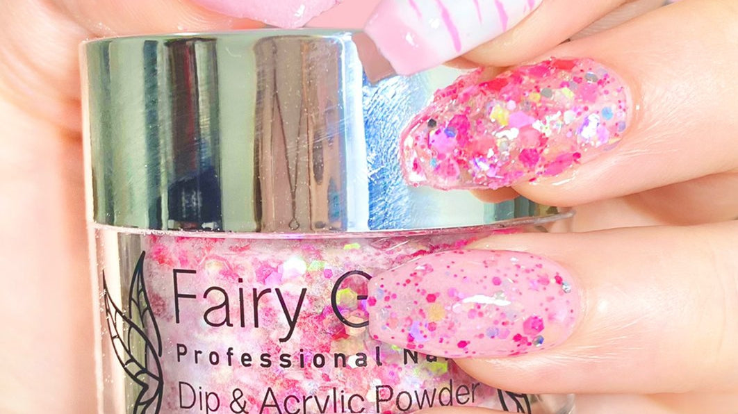 Top 10 Valentines Acrylic & Dip Nail Designs to Try at Home this Year-Fairy Glamor