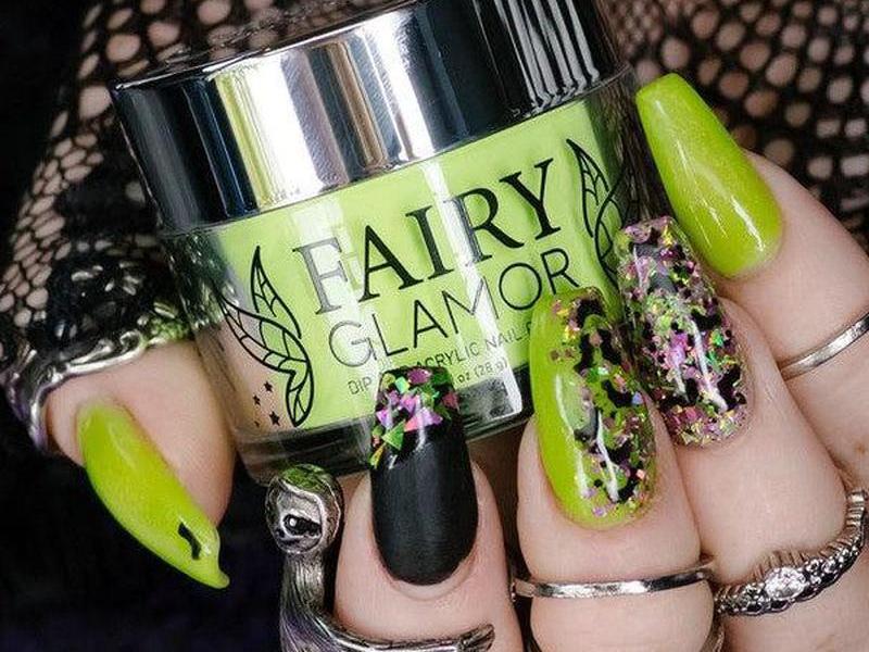 -Glow in the Dark-Dip-Nail-Powder-Magic Potion-Fairy-Glamor