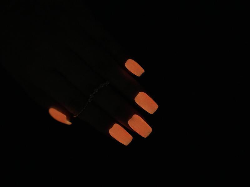 -Glow in the Dark-Dip-Nail-Powder-Screen Queen-Fairy-Glamor