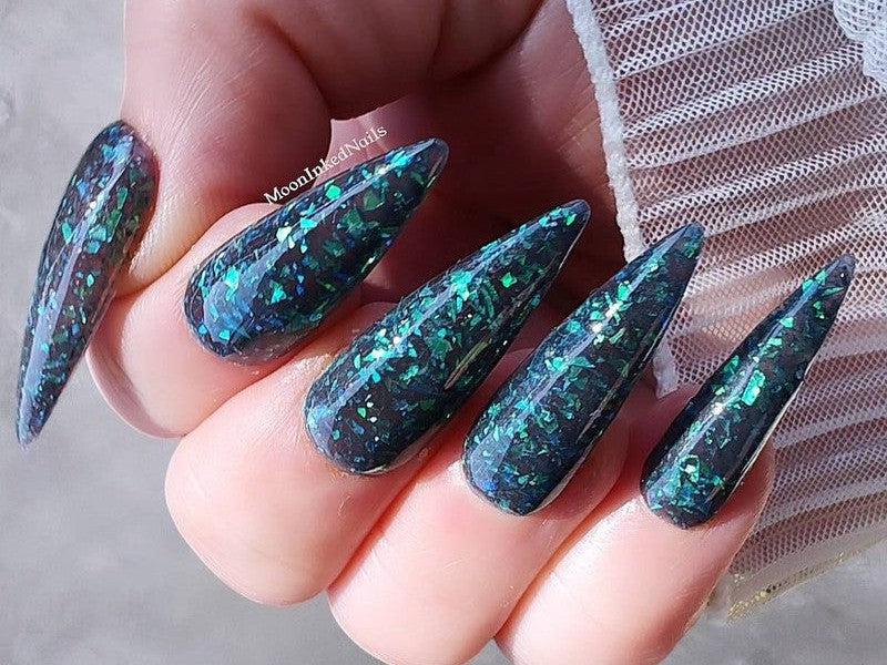 Green-Thermal (Color Changer)-Dip-Nail-Powder-Mermaid Scales-Fairy-Glamor