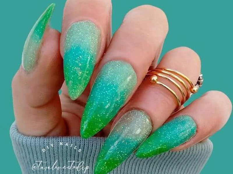 Green-Thermal (Color Changer)-Dip-Nail-Powder-Out of CTRL-Fairy-Glamor
